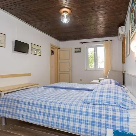 Konukevi Kalas 3*